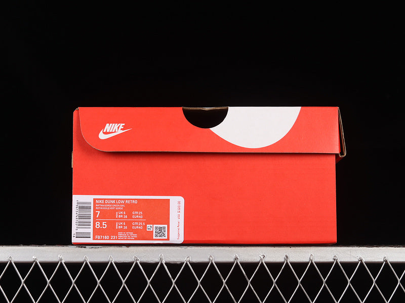 NikeMens Dunk Low Rattan - Brown/Canyon