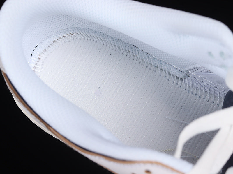 NikeSB Dunk Low New York City - HUF