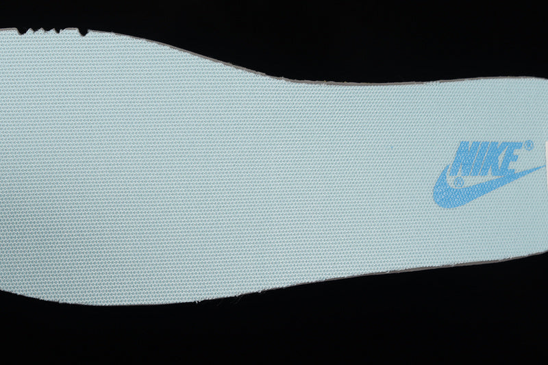 NikeSB Dunk Low Retro Barber Shop - Light Grey