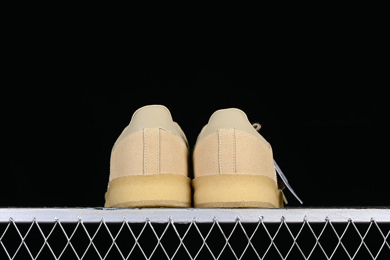 Ronnie Fieg x Clarks x adidasMens 8th Street Samba - Savannah