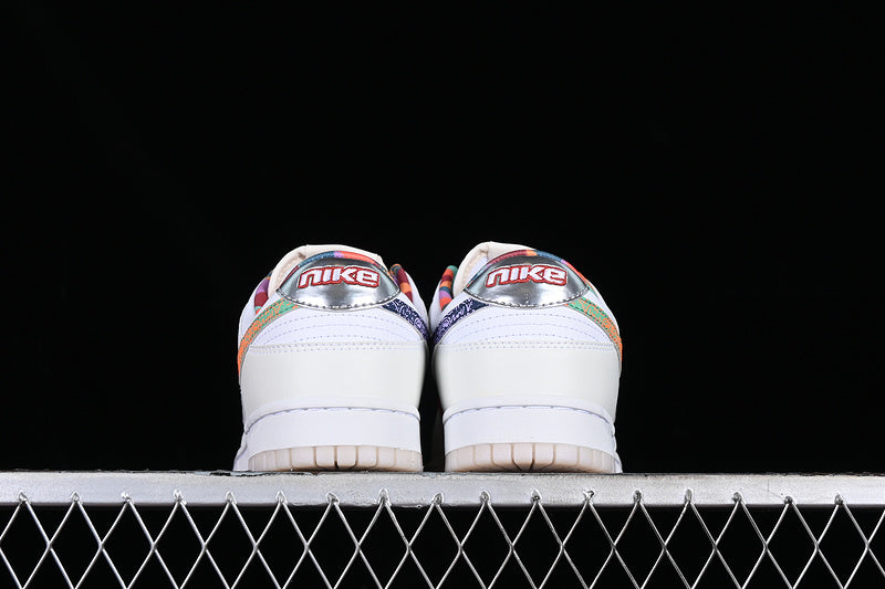 NikeMens SB Dunk Low - Paisley