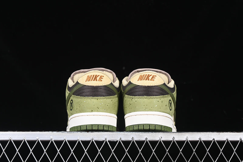 Yuto Horigome x NikeUnisex SB Dunk Low - Asparagus