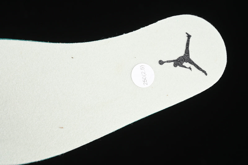 Air Jordan 4 AJ4 RM - Legend Light Brown