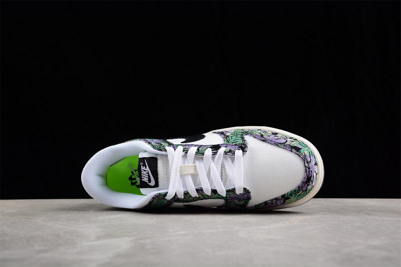 NikeSB Dunk Low - Floral