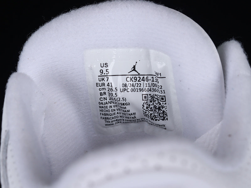 Air Jordan 3  AJ3 Retro - Lucky Green