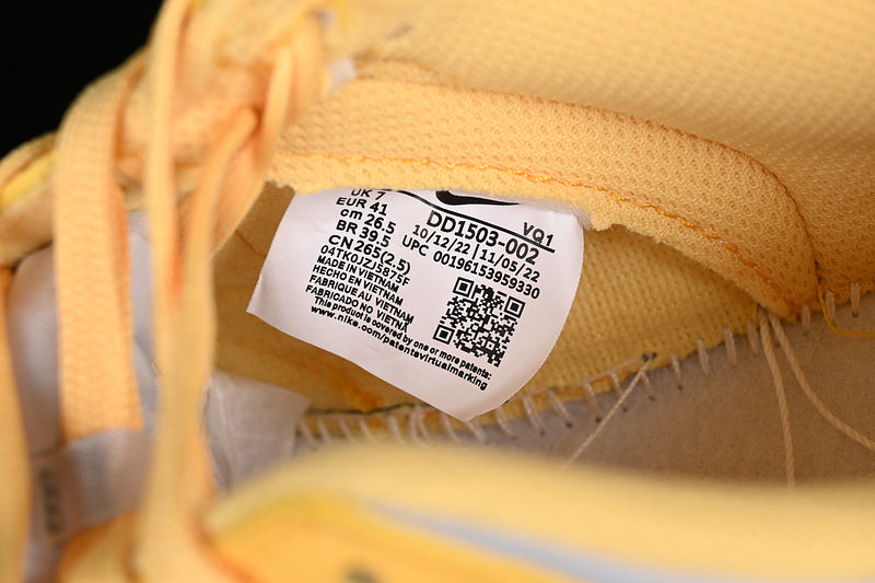 NikeUnisex Dunk Low - Citron Pulse
