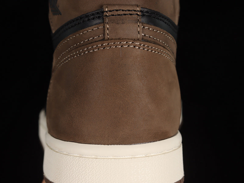 NikeUnisex Air Jordan 1 AJ1 Retro - Palomino