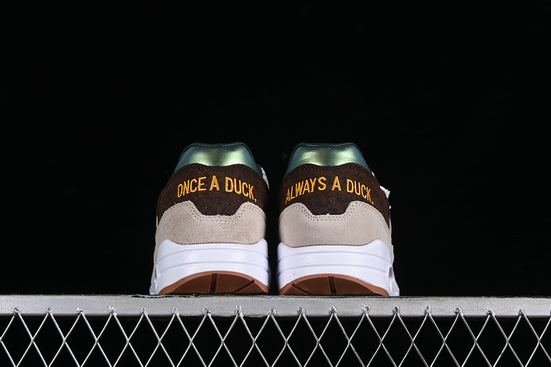 NikeMens Air Max 1 AM1 - University Of Oregon