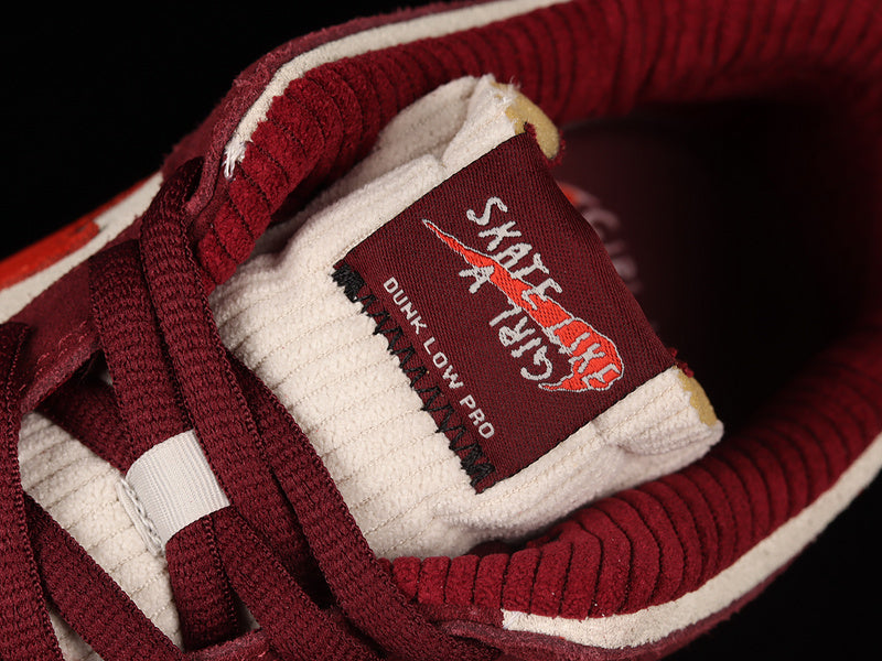 NikeMens Dunk Low - Skate Like A Girl