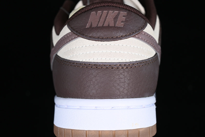 NikeMens SB Dunk Low - Plum Eclipse