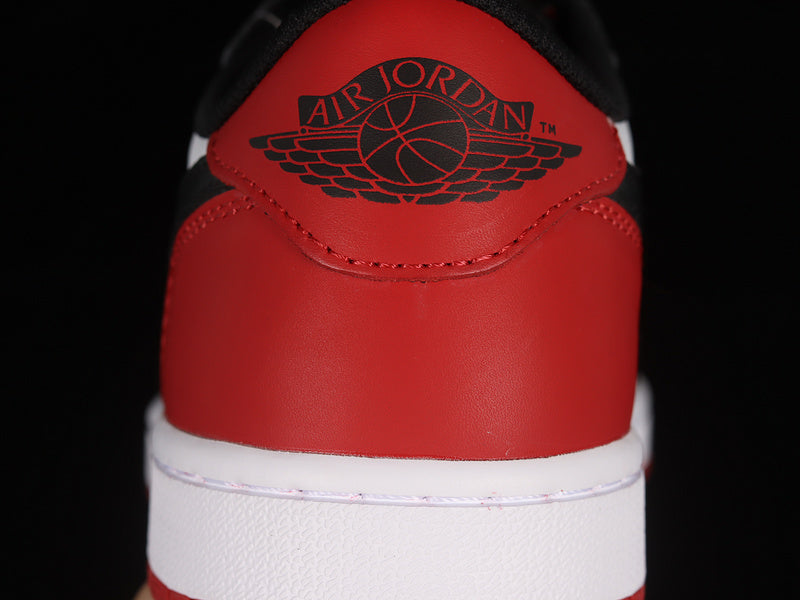 Air Jordan 1 AJ1 Retro Low - Black Toe