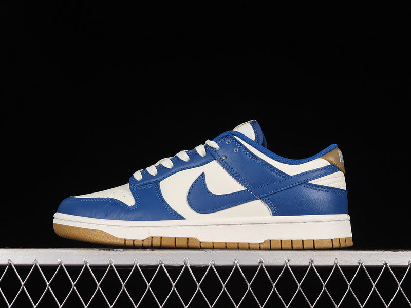 NikeSB Dunk Low Kansas - City Royal