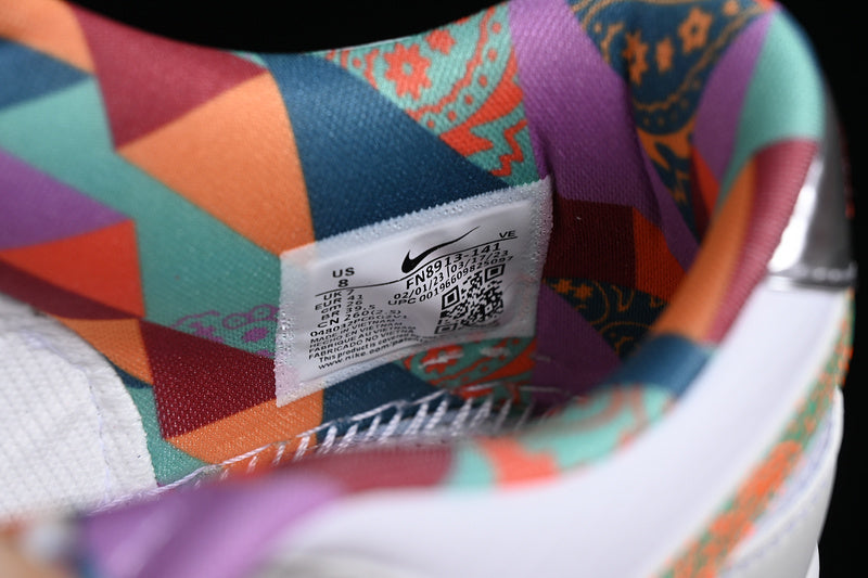 NikeMens SB Dunk Low - Paisley