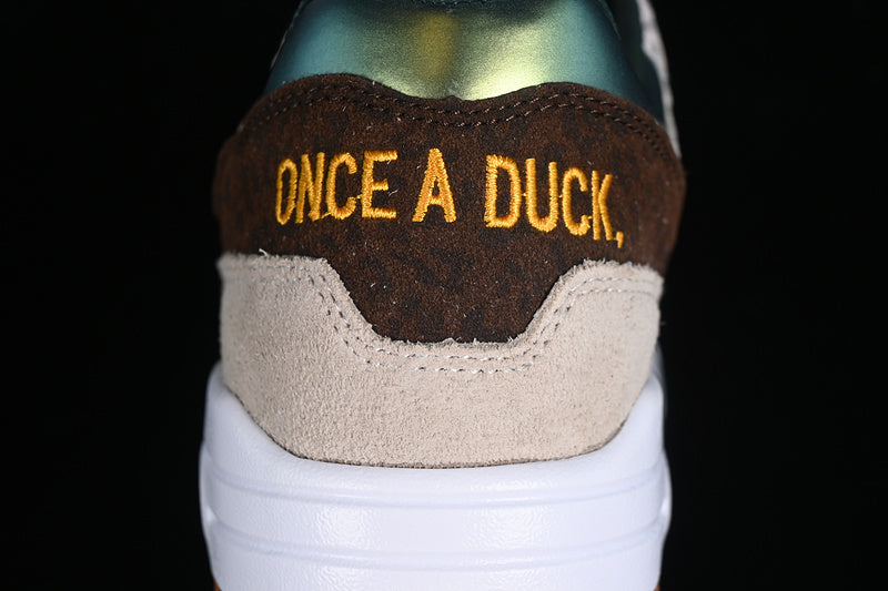 NikeMens Air Max 1 AM1 - University Of Oregon