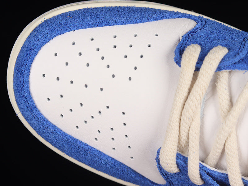 Fly Streetwear x NikeSB Dunk Low Pro - Gardenia