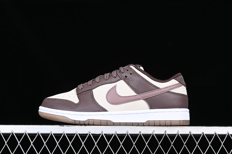 NikeMens SB Dunk Low - Plum Eclipse