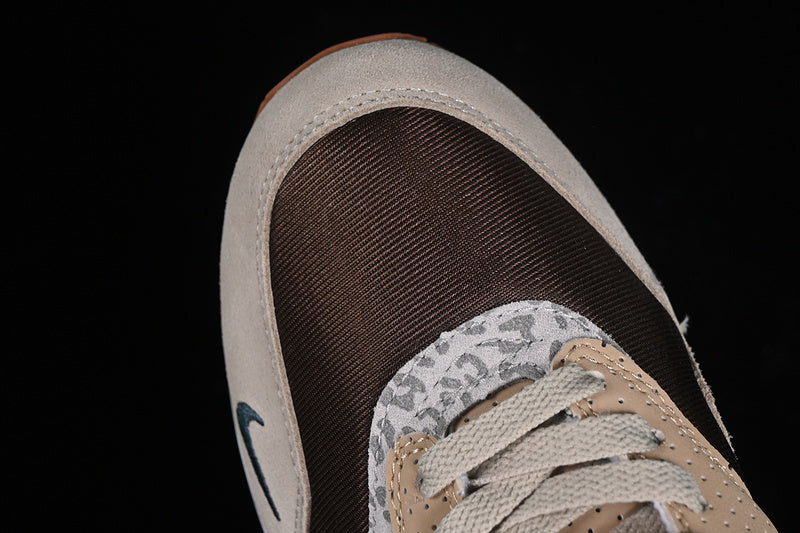 NikeMens Air Max 1 AM1 - University Of Oregon