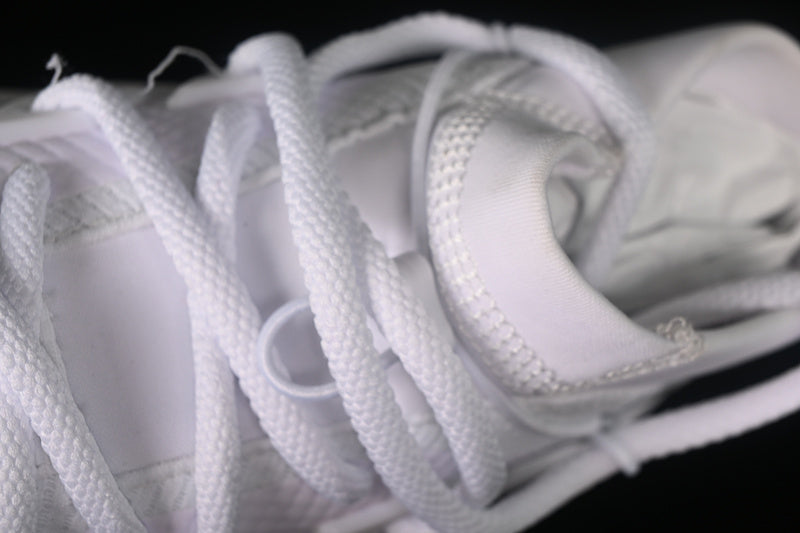 adidasUnisex x Fear of God Athletics - Cream/White