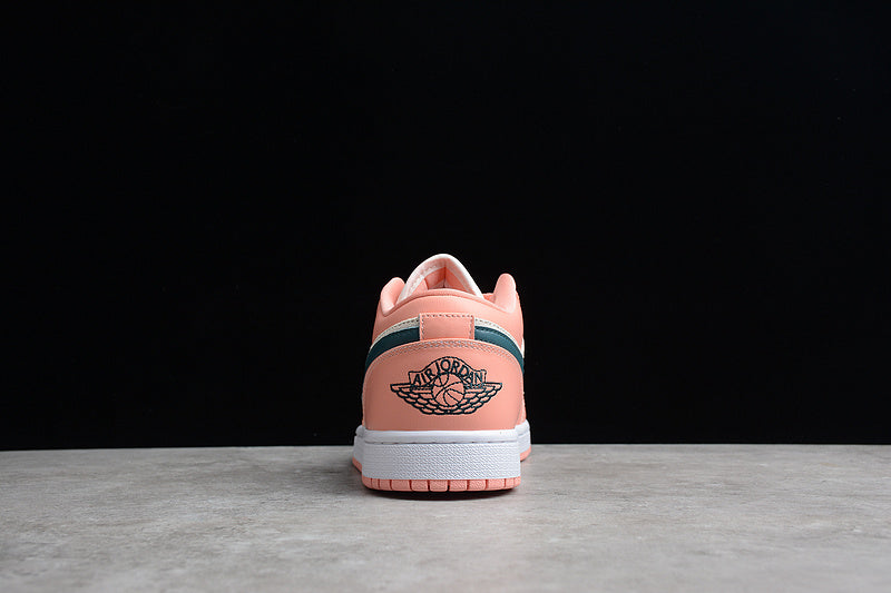 WMNS Air Jordan 1 AJ1 Low - Light Madder Root