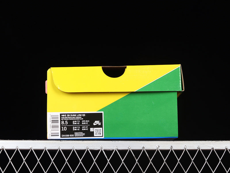 NikeMens Dunk Low - Skate Like A Girl