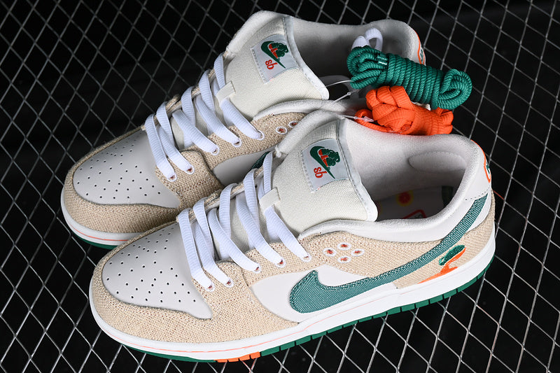Jarritos x NikeSB Dunk Low - Malachite