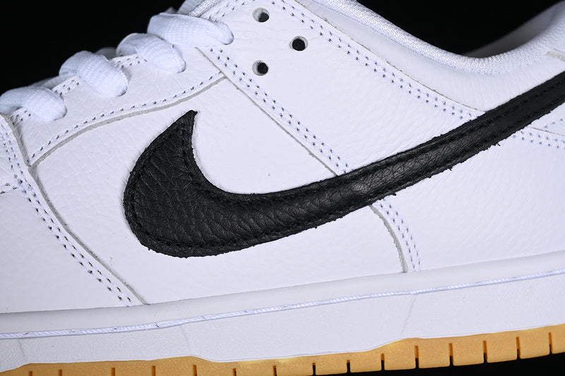 NikeSB Dunk Low Pro - White Gum