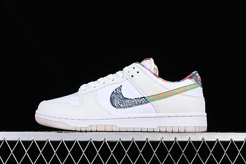 NikeMens SB Dunk Low - Paisley