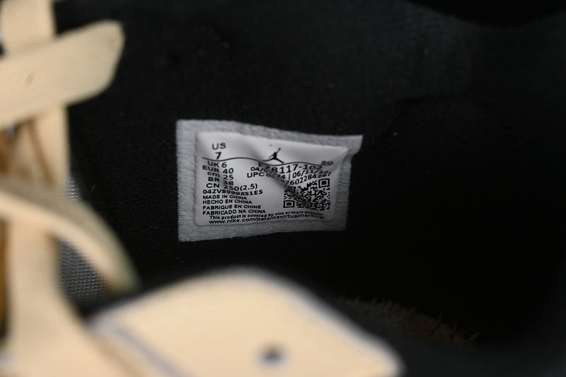 Travis Scott x Jordan Jumpman Jack - Bright Cactus