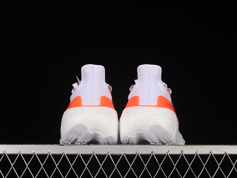 adidasMens Ultra Boost Light - White/Black