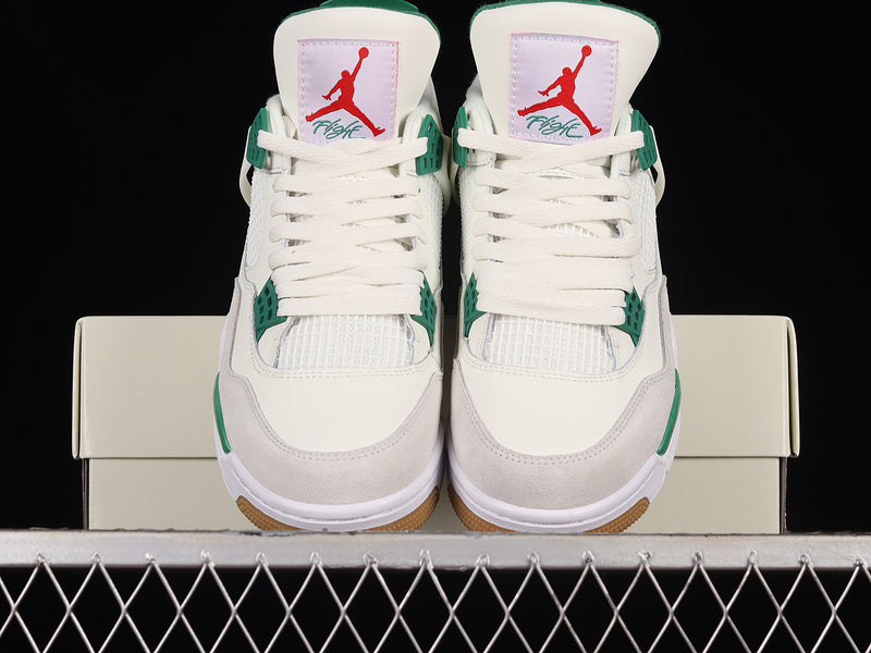 WMNS SB x Air Jordan 4 AJ4- Pine Green