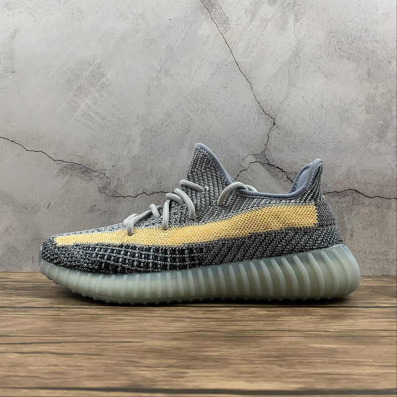 adidasUnisex Yeezy Boost 350 - Ash Blue