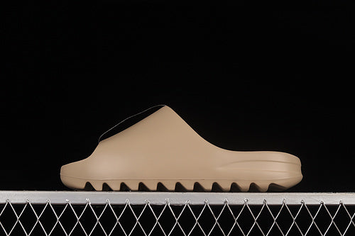 adidasUnisex Yeezy Slide - Pure