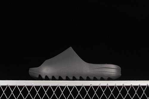 adidasMens Yeezy Slide - Onyx