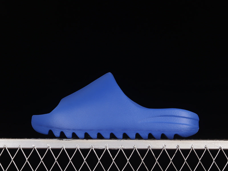 adidasMens Yeezy slide - azure