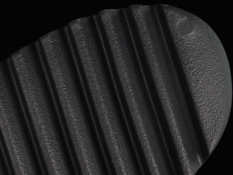 adidasUnisex Yeezy Slide - Granite