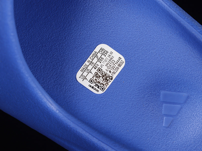 adidasUnisex Yeezy slide - azure