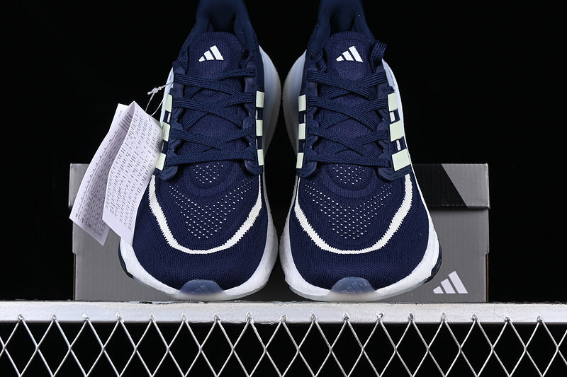 adidasMens ultraboost - Light/Dark Blue