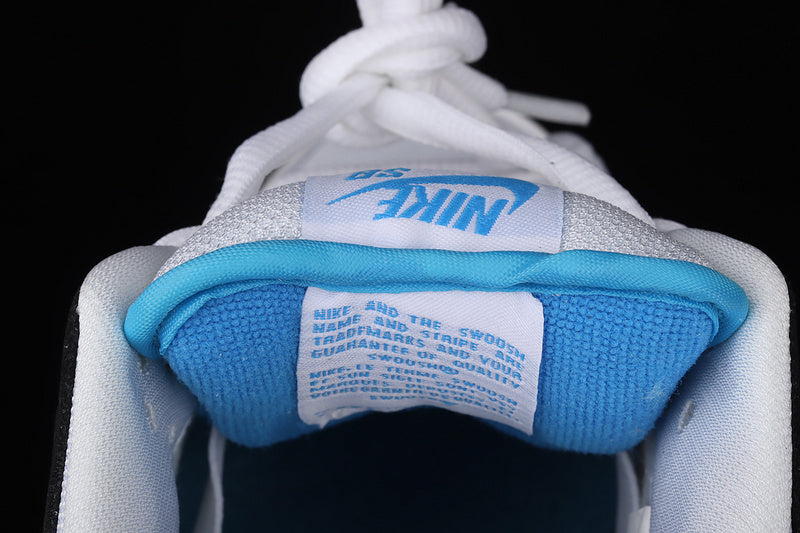 NikeMens SB Dunk Low - Laser Blue