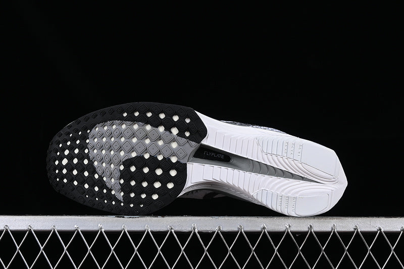 NikeMens ZoomX Vaporfly 3 - White Particle Grey