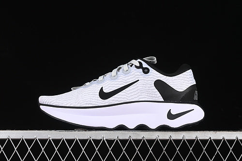 NikeUnisex Zoom Motiva - White