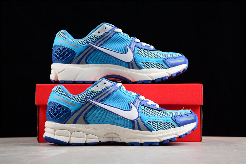 NikeMens Zoom Vomero 5 - Worn Blue