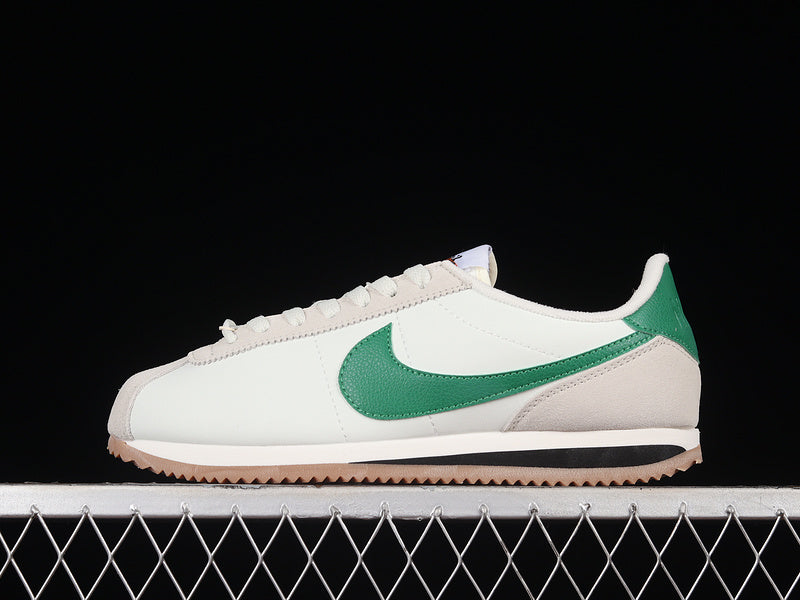 NikeUnisex Cortez - Aloe Verde Gum