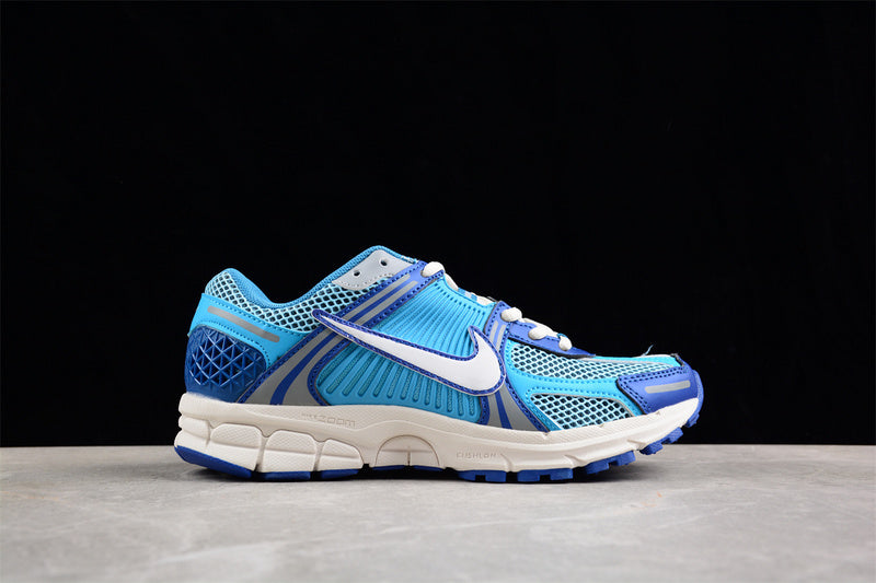 NikeMens Zoom Vomero 5 - Worn Blue