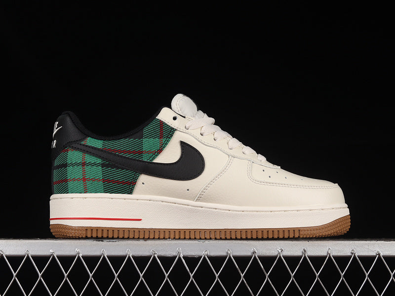 NikeUnisex Air Force 1 AF1 Low - Plaid Green