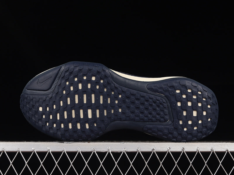 NikeMens Zoom x Invincible Run Flyknit 3 - Navy