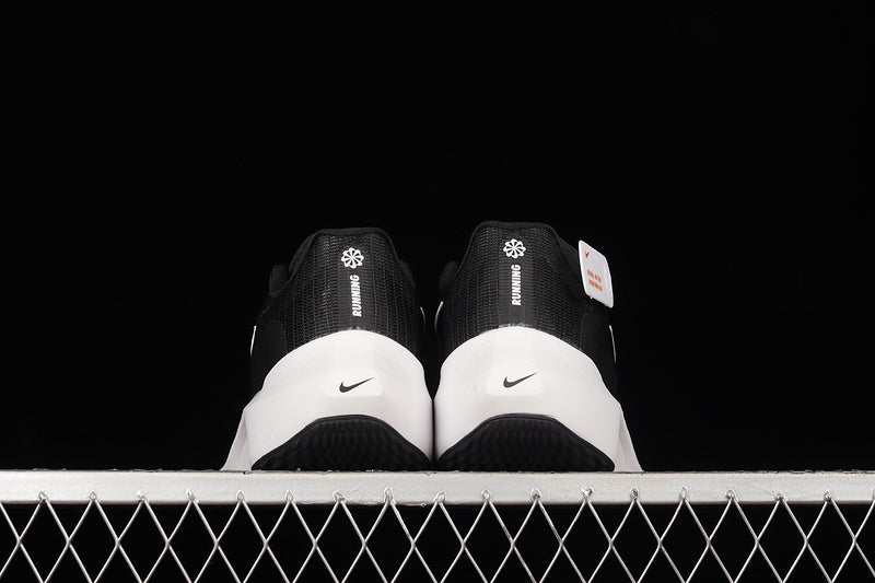 NikeMens ZOOM FLY 5 - Black