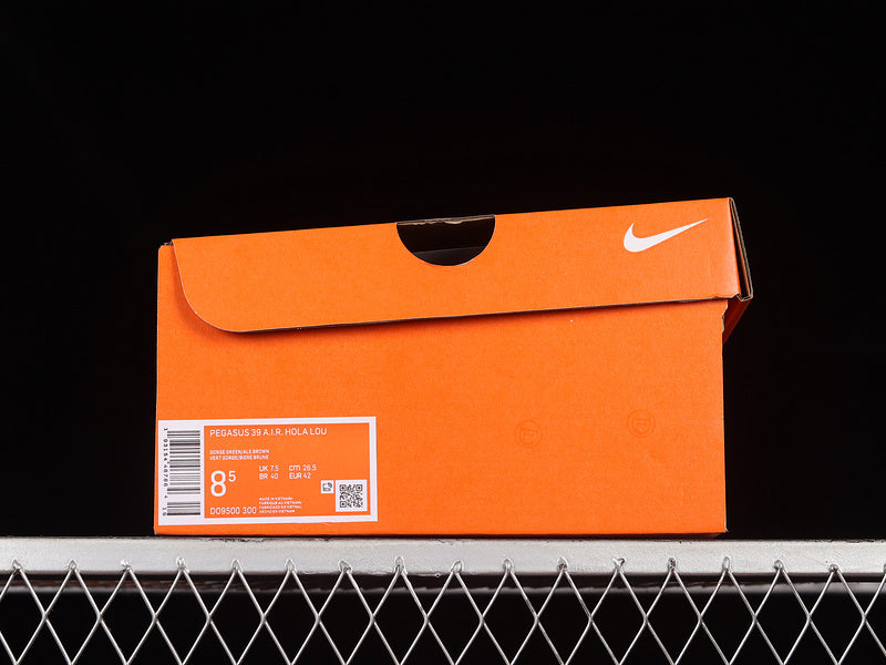 Hola Lou x Air Zoom Pegasus 39 - Dark Green/Orange