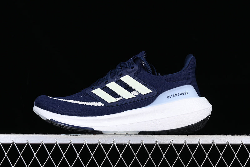 adidasMens ultraboost - Light/Dark Blue