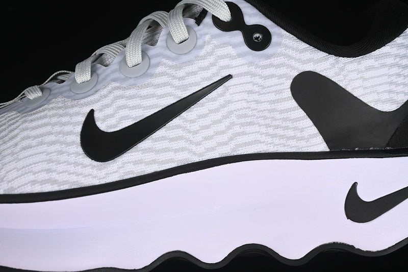 NikeUnisex Zoom Motiva - White