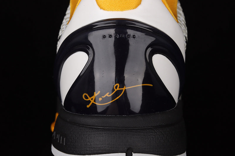 NikeUnisex Zoom Kobe 6 Protro - White Del Sol